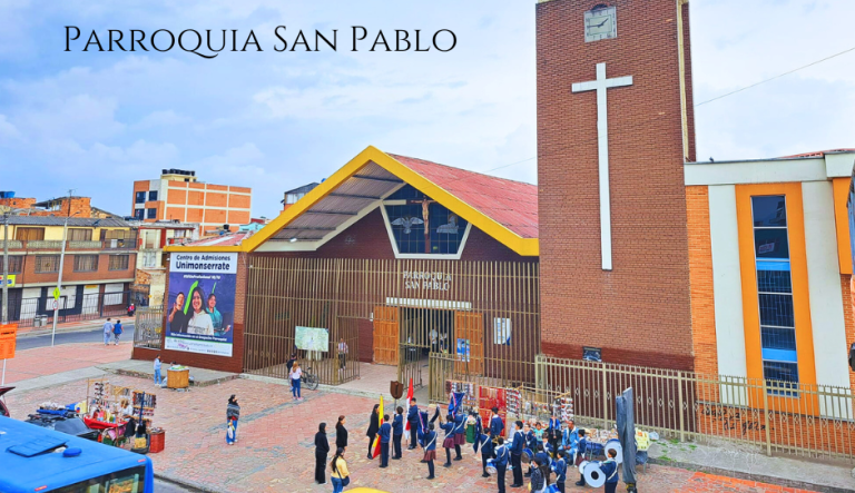 TEMPLO PARROQUIAL